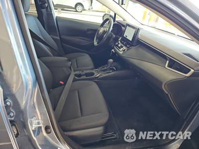2026 Toyota Corolla LE Sedan - zdjęcie 8 z 27 - miniatura