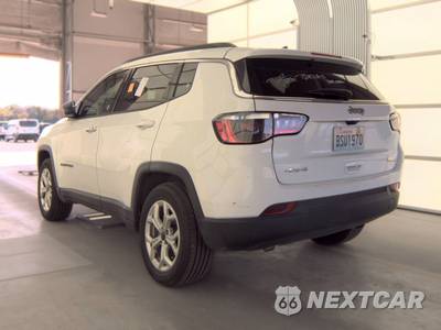 2025 Jeep Compass Latitude - zdjęcie 6 z 26 - miniatura