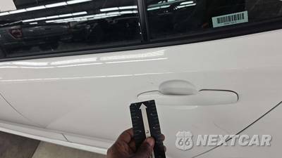 2025 Toyota Corolla LE Sedan - zdjęcie 26 z 29 - miniatura