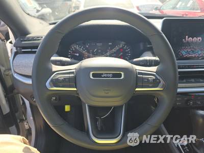 2025 Jeep Compass Latitude - zdjęcie 10 z 26 - miniatura