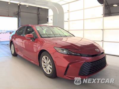 2025 Toyota Camry LE - zdjęcie 3 z 31 - miniatura