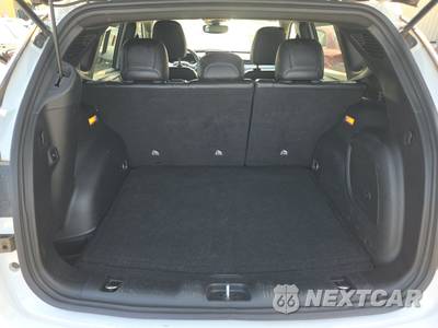 2025 Jeep Compass Latitude - zdjęcie 16 z 26 - miniatura