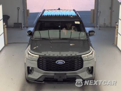 2025 Ford Explorer ST-Line - zdjęcie 2 z 29 - miniatura
