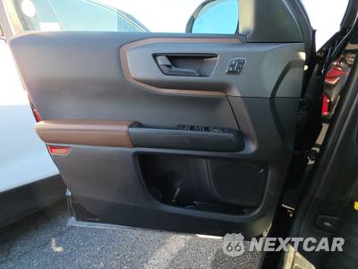 2026 Ford Bronco Sport Outer Banks - zdjęcie 9 z 28 - miniatura