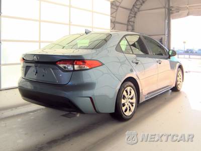 2026 Toyota Corolla LE Sedan - zdjęcie 4 z 27 - miniatura