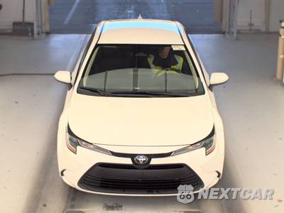 2025 Toyota Corolla LE Sedan - zdjęcie 2 z 33 - miniatura
