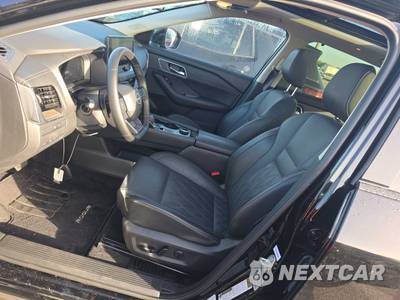 2026 Nissan Rogue Platinum - zdjęcie 7 z 22 - miniatura