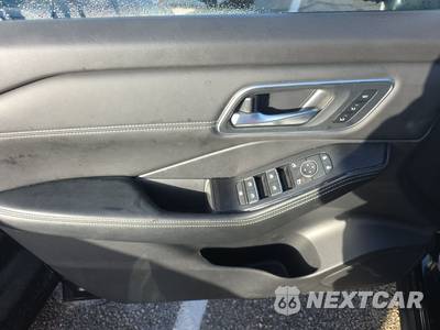 2026 Nissan Rogue Platinum - zdjęcie 9 z 22 - miniatura
