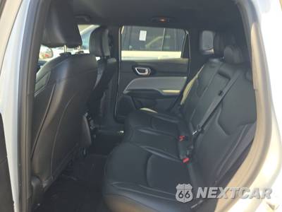 2025 Jeep Compass Limited - zdjęcie 13 z 27 - miniatura