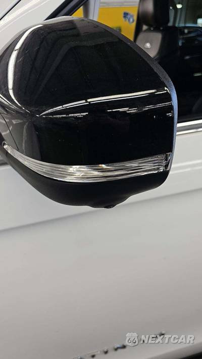 2025 Ford Expedition MAX Platinum - zdjęcie 35 z 36 - miniatura