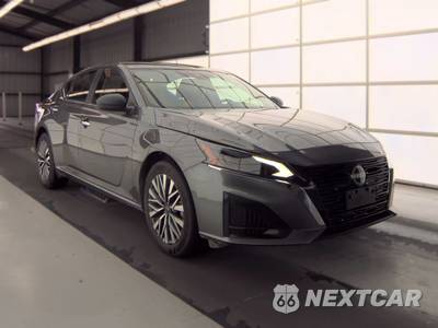 2025 Nissan Altima SV - zdjęcie 3 z 27 - miniatura