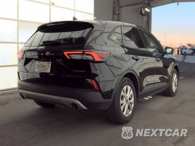 2025 Ford Escape Active - zdjęcie 4 z 23 - miniatura