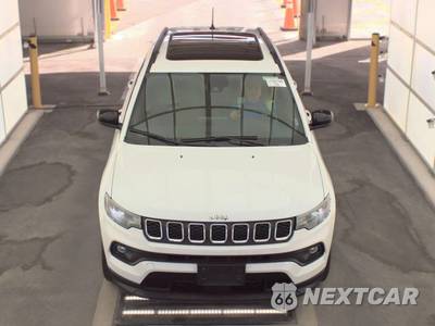 2025 Jeep Compass Latitude - zdjęcie 2 z 29 - miniatura