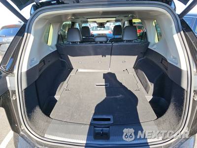 2026 Nissan Rogue Platinum - zdjęcie 16 z 22 - miniatura