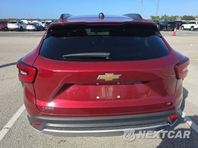 2025 Chevrolet Trax LT - zdjęcie 5 z 28 - miniatura