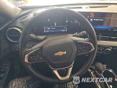2025 Chevrolet Trax LT - zdjęcie 10 z 34 - miniatura