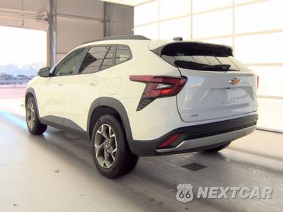 2025 Chevrolet Trax LT - zdjęcie 6 z 34 - miniatura