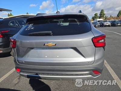 2025 Chevrolet Trax LT - zdjęcie 5 z 23 - miniatura