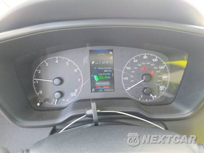 2025 Toyota Corolla LE Sedan - zdjęcie 12 z 29 - miniatura