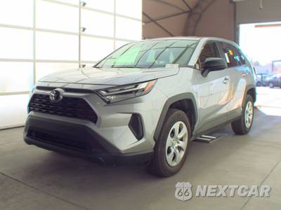 2025 Toyota RAV4 LE - zdjęcie 1 z 25 - miniatura