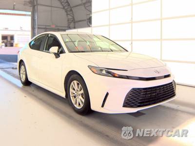 2026 Toyota Camry LE - zdjęcie 3 z 27 - miniatura