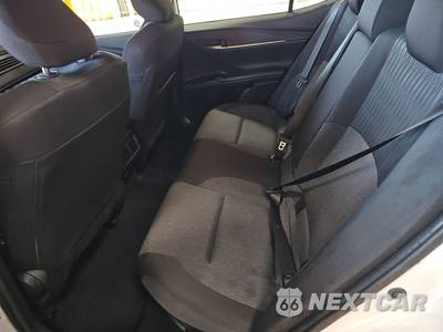 2026 Toyota Camry LE - zdjęcie 13 z 27 - miniatura