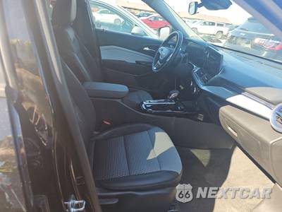 2025 Chevrolet Trax LT - zdjęcie 8 z 25 - miniatura