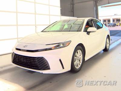 2026 Toyota Camry LE - zdjęcie 1 z 27 - miniatura