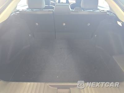 2025 Toyota Prius LE - zdjęcie 16 z 37 - miniatura