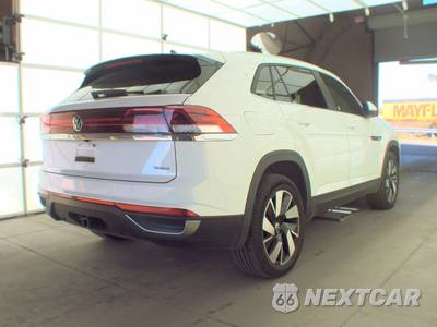 2025 Volkswagen Atlas Cross Sport 2.0T SE w/Technology - zdjęcie 4 z 25 - miniatura