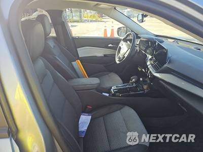 2025 Chevrolet Trax LT - zdjęcie 8 z 28 - miniatura