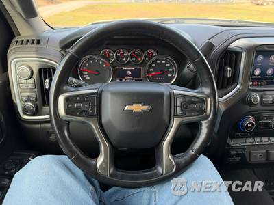 2021 Chevrolet Silverado 1500 LT Crew Cab Short Bed 1LT - zdjęcie 24 z 45 - miniatura
