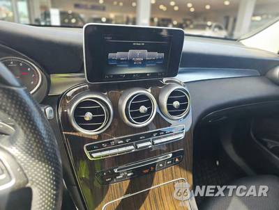2016 Mercedes-Benz GLC 300 4MATIC - zdjęcie 11 z 26 - miniatura