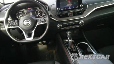 2025 Nissan Altima SR - zdjęcie 13 z 26 - miniatura