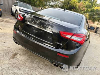 2015 Maserati Ghibli - zdjęcie 8 z 31 - miniatura