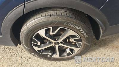 2025 Kia Sportage Hybrid EX - zdjęcie 24 z 29 - miniatura