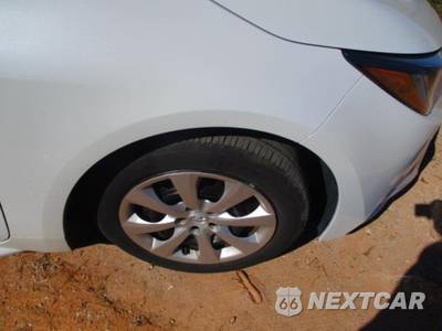 2026 Toyota Corolla LE Sedan - zdjęcie 25 z 26 - miniatura