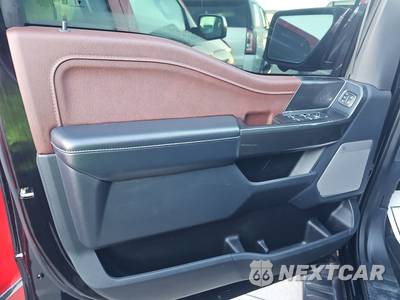 2022 Ford F-150 LARIAT Crew Cab Short Bed - zdjęcie 9 z 34 - miniatura
