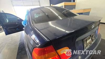2003 BMW 3 Series 325i - zdjęcie 25 z 38 - miniatura