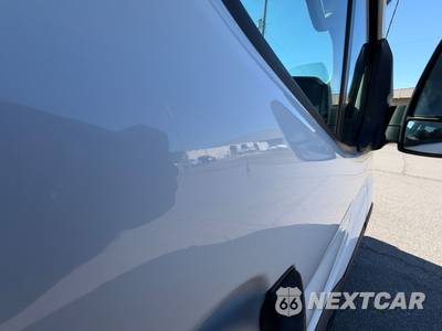 2024 Ford Transit Passenger Wagon XLT Low Roof 148.0" WB - zdjęcie 31 z 35 - miniatura