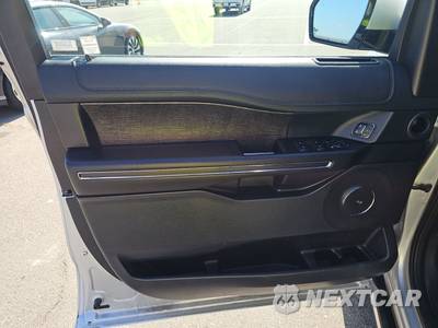 2019 Ford Expedition Limited - zdjęcie 9 z 32 - miniatura