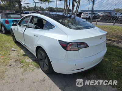 2018 Tesla Model 3 Long Range - zdjęcie 3 z 9 - miniatura