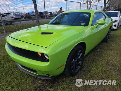 2023 Dodge Challenger SXT - zdjęcie 1 z 9 - miniatura