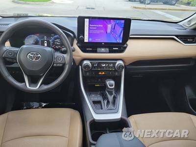 2024 Toyota RAV4 Limited - zdjęcie 17 z 50 - miniatura