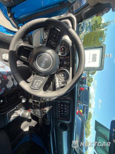 2023 Jeep Wrangler 4 Door High Tide - zdjęcie 12 z 26 - miniatura