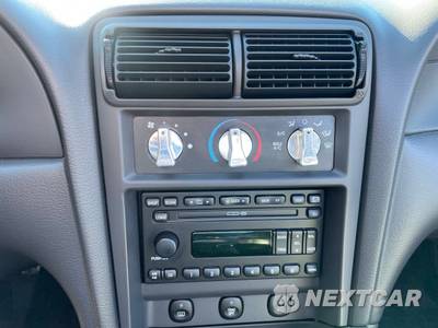 2001 Ford Mustang SVT Cobra Convertible - zdjęcie 33 z 50 - miniatura
