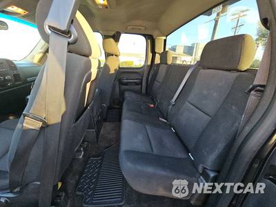2013 Chevrolet Silverado 1500 LT Extended Cab Medium Bed 1LT w/Rear Doors - zdjęcie 13 z 36 - miniatura