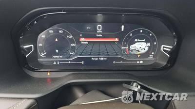 2022 GMC Yukon Denali - zdjęcie 17 z 31 - miniatura