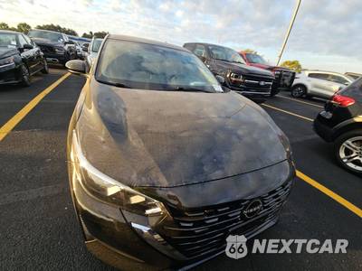2024 Nissan Sentra S - zdjęcie 2 z 27 - miniatura