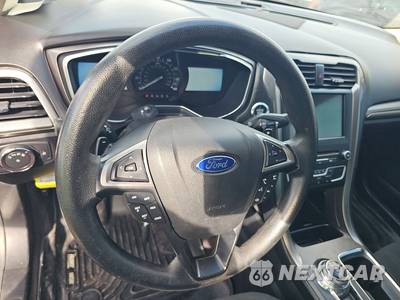 2017 Ford Fusion SE - zdjęcie 10 z 24 - miniatura